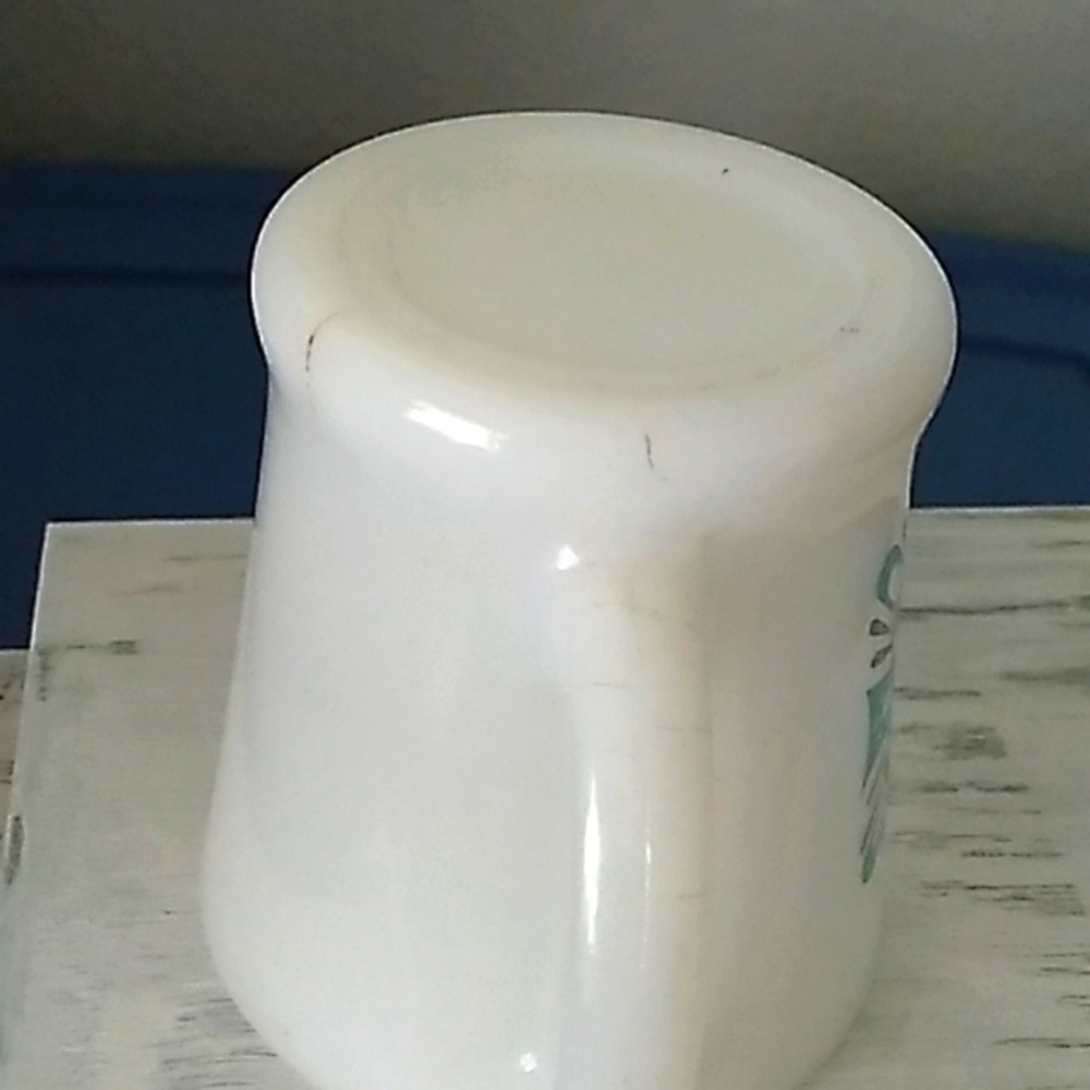 Vintage Blue Heaven milkglass coffee mug circa 1960's - Picture 4 of 9